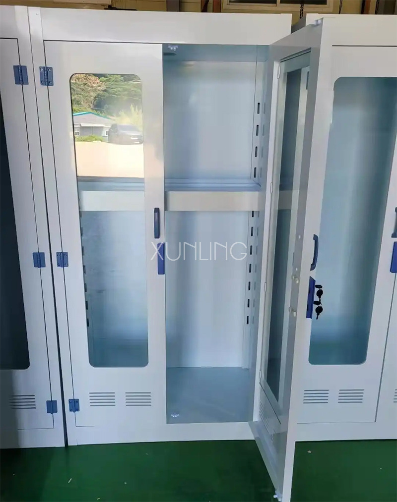 PP Cabinet 200 kg per shelf