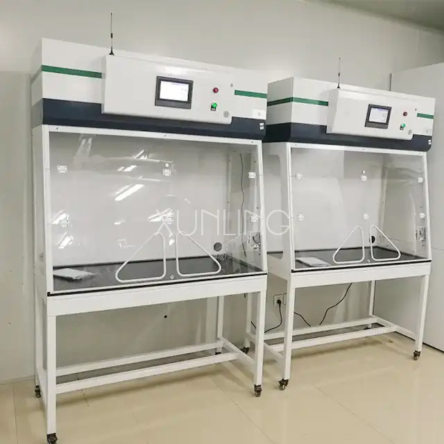 Ductless Fume Hood On A Stand With Casters 230-690 m&sup3;/h